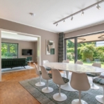 ID2018340-Esszimmer