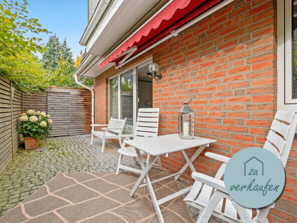 Westterrasse der 3-Zimmer-Erdgeschosswohnung in Hamburg-Poppenbüttel